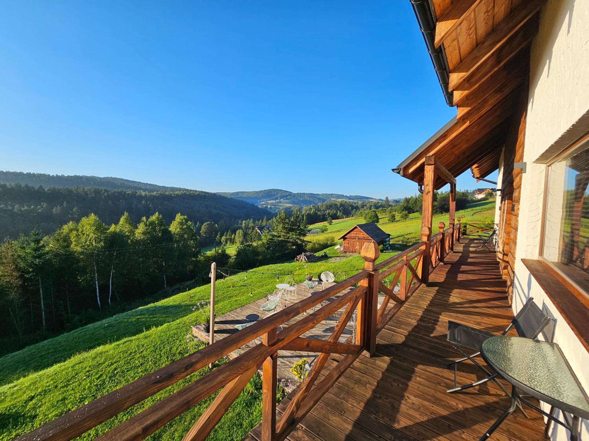 Chata W Bieszczadzie Apartamenty I Domki Z Basenem Bieszczady Polanczyk Exterior photo