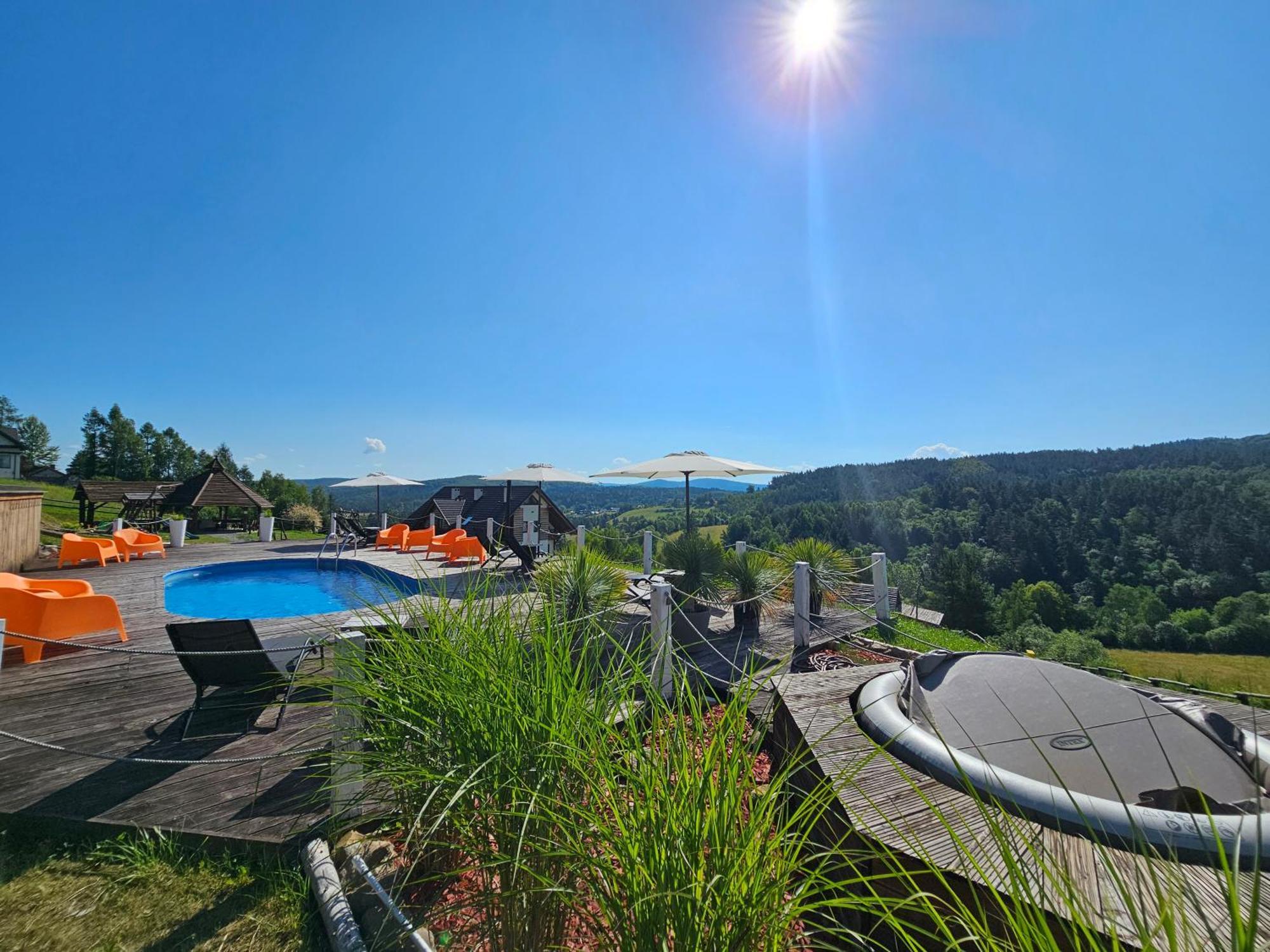 Chata W Bieszczadzie Apartamenty I Domki Z Basenem Bieszczady Polanczyk Exterior photo