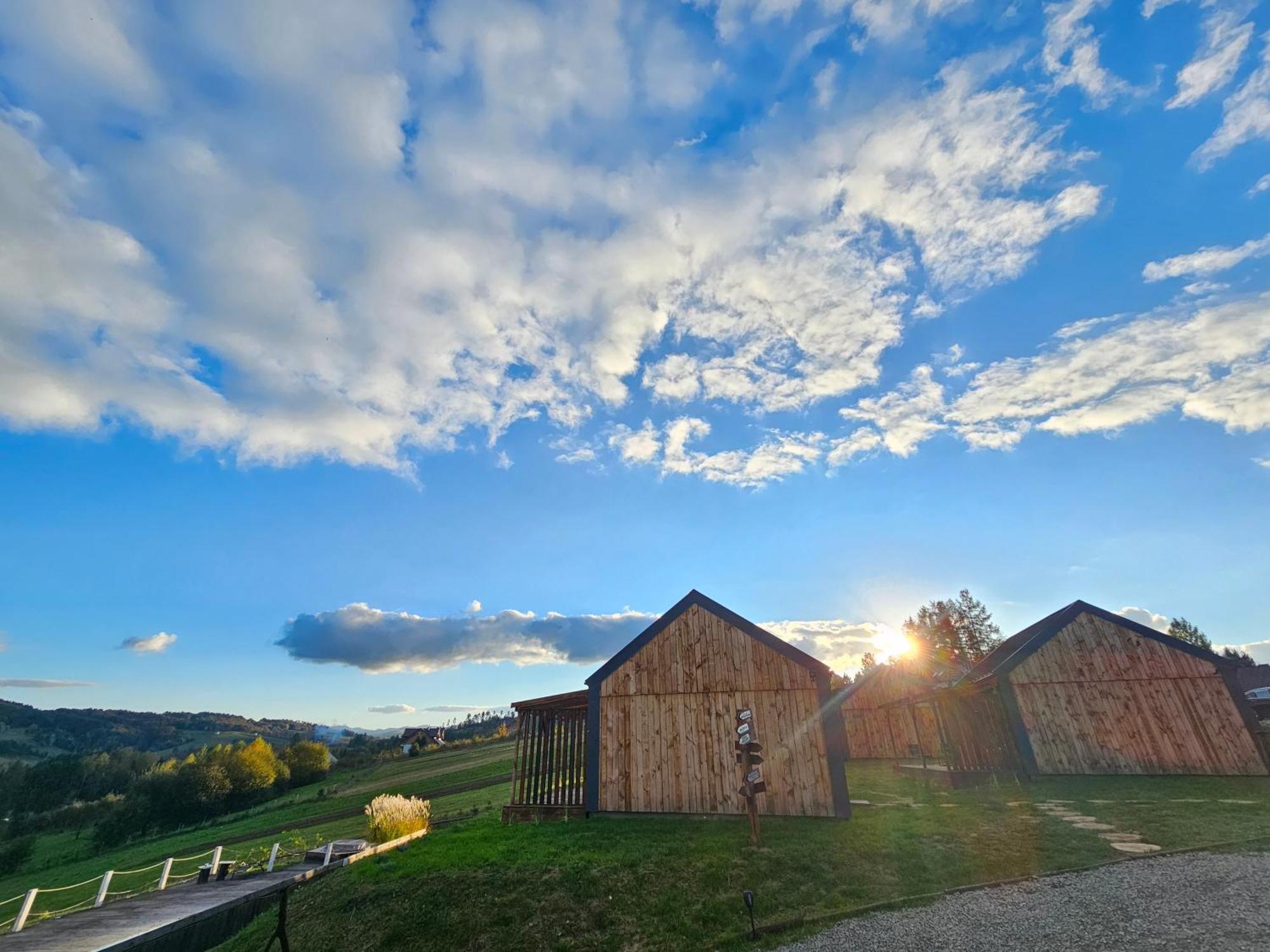 Chata W Bieszczadzie Apartamenty I Domki Z Basenem Bieszczady Polanczyk Exterior photo